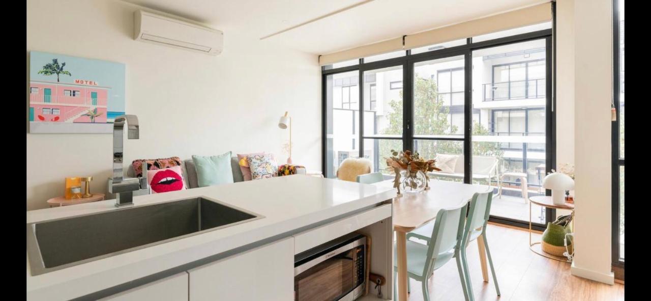 The Pas.Coe - A Stylish 1 Bedroom Unit With Free Parking. ملبورن المظهر الخارجي الصورة
