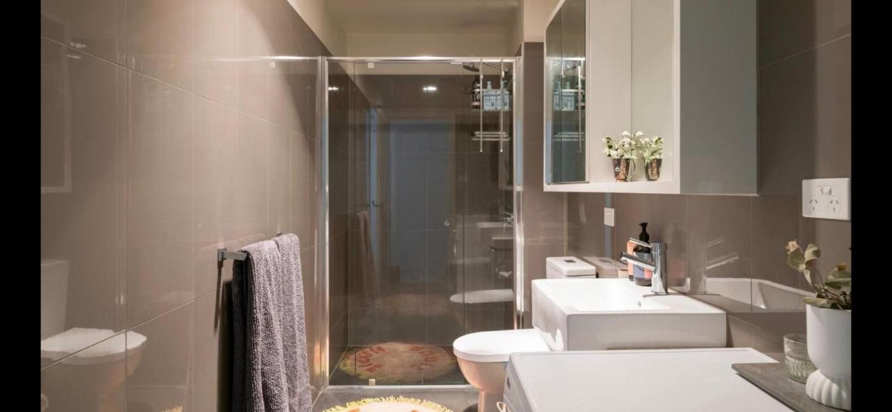 The Pas.Coe - A Stylish 1 Bedroom Unit With Free Parking. ملبورن المظهر الخارجي الصورة