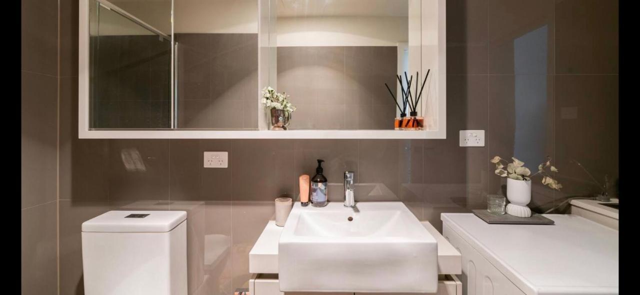 The Pas.Coe - A Stylish 1 Bedroom Unit With Free Parking. ملبورن المظهر الخارجي الصورة